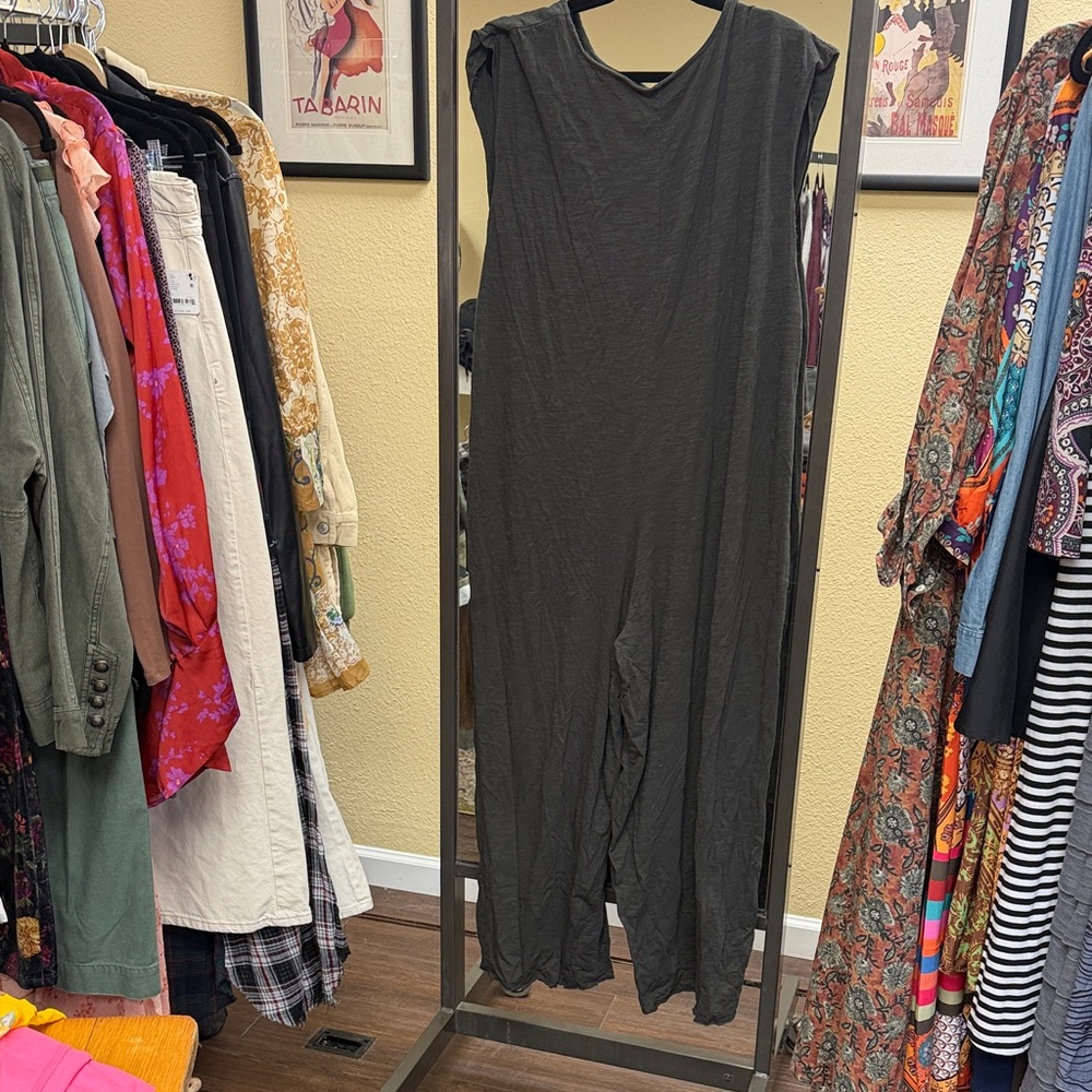Natural life forest green Sleeveless Jumpsuit